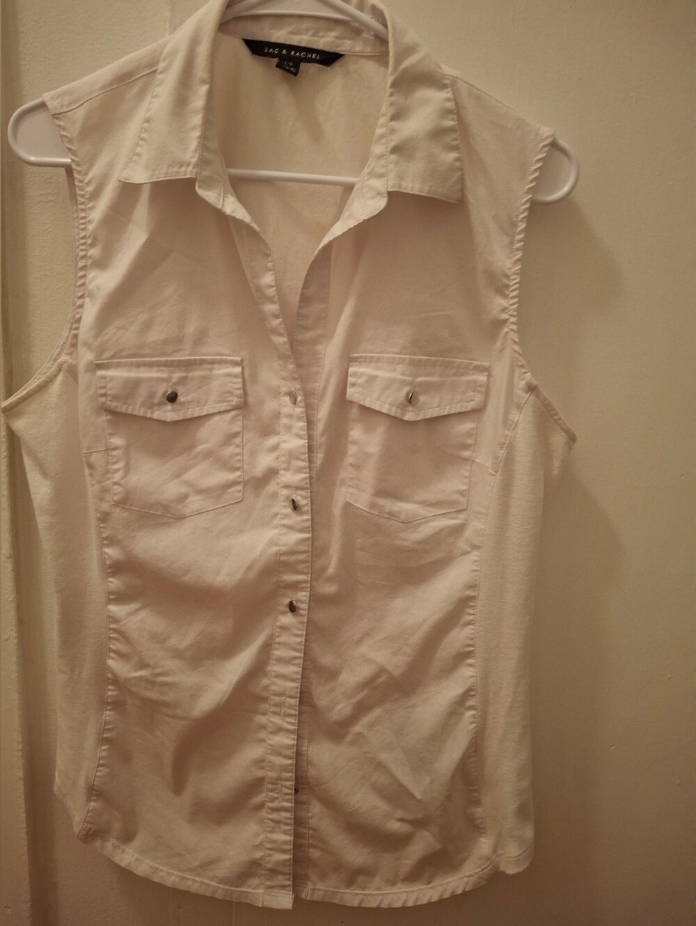 Zac & Rachel White Sleeveless Button-Up Shirt